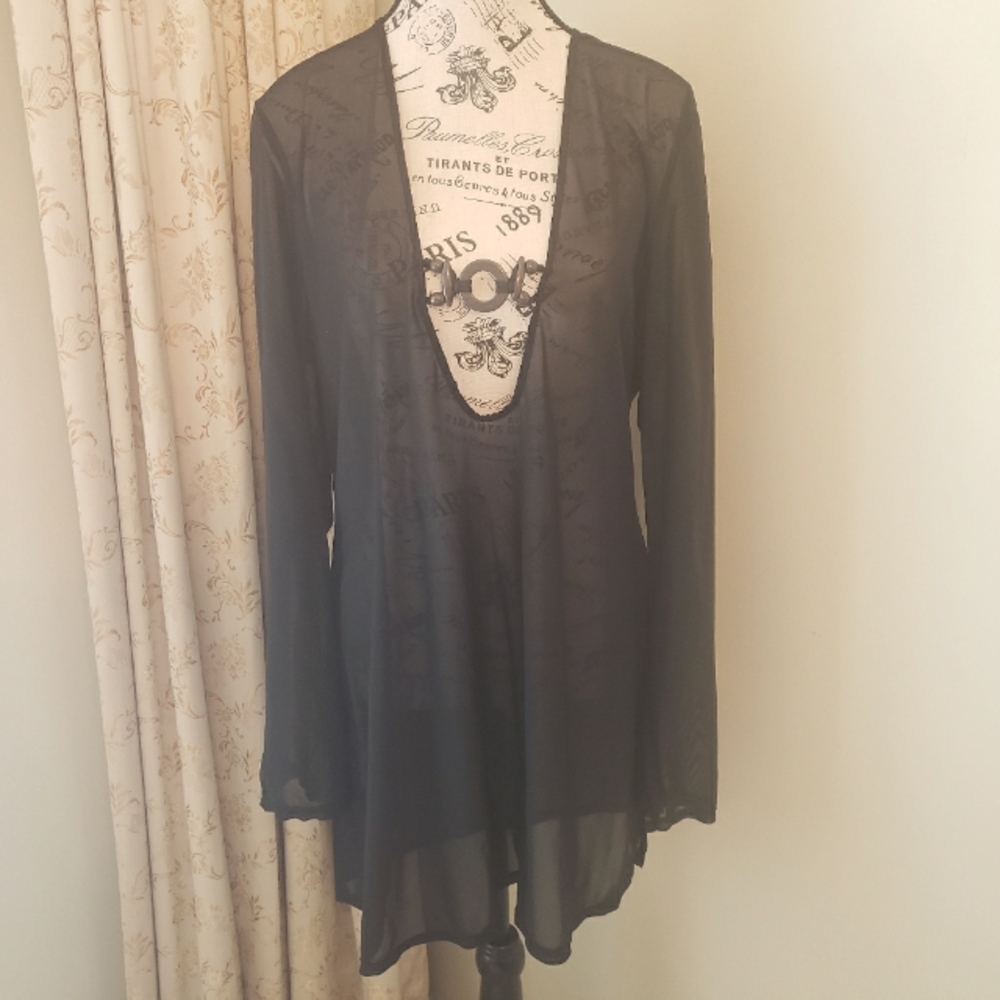 Blumind Black bathing suit coverup with sleeves